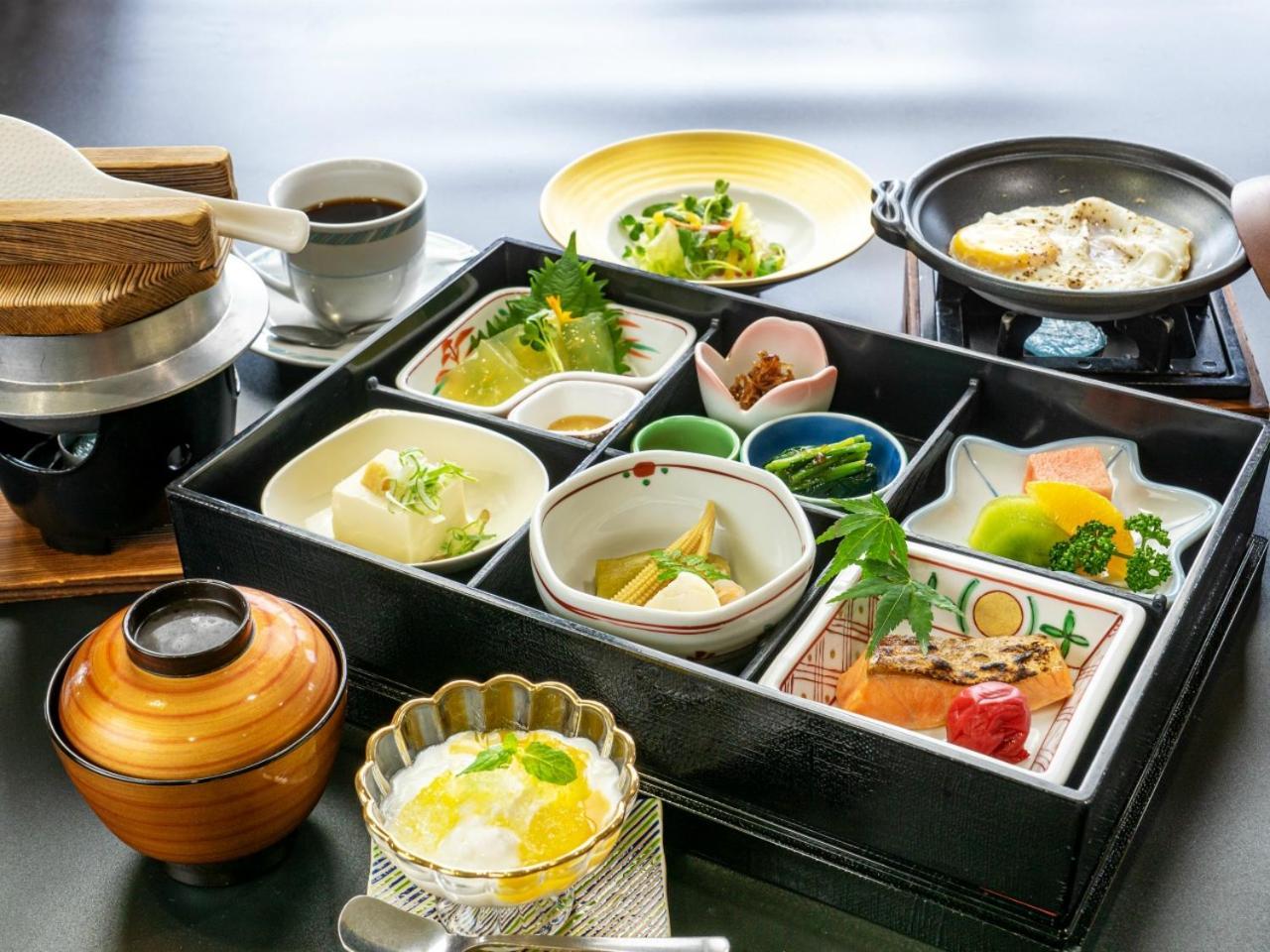 Shikino Mori Hotel Асо Екстериор снимка