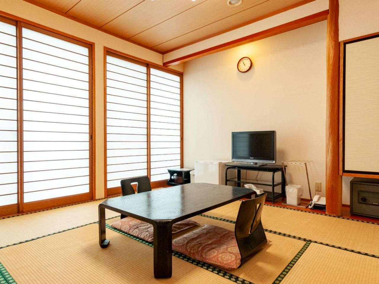 Shikino Mori Hotel Асо Екстериор снимка